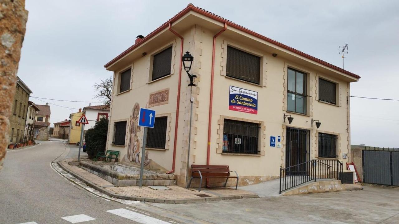 Albergue El Camino De Santovenia Santovenia De Oca Екстер'єр фото