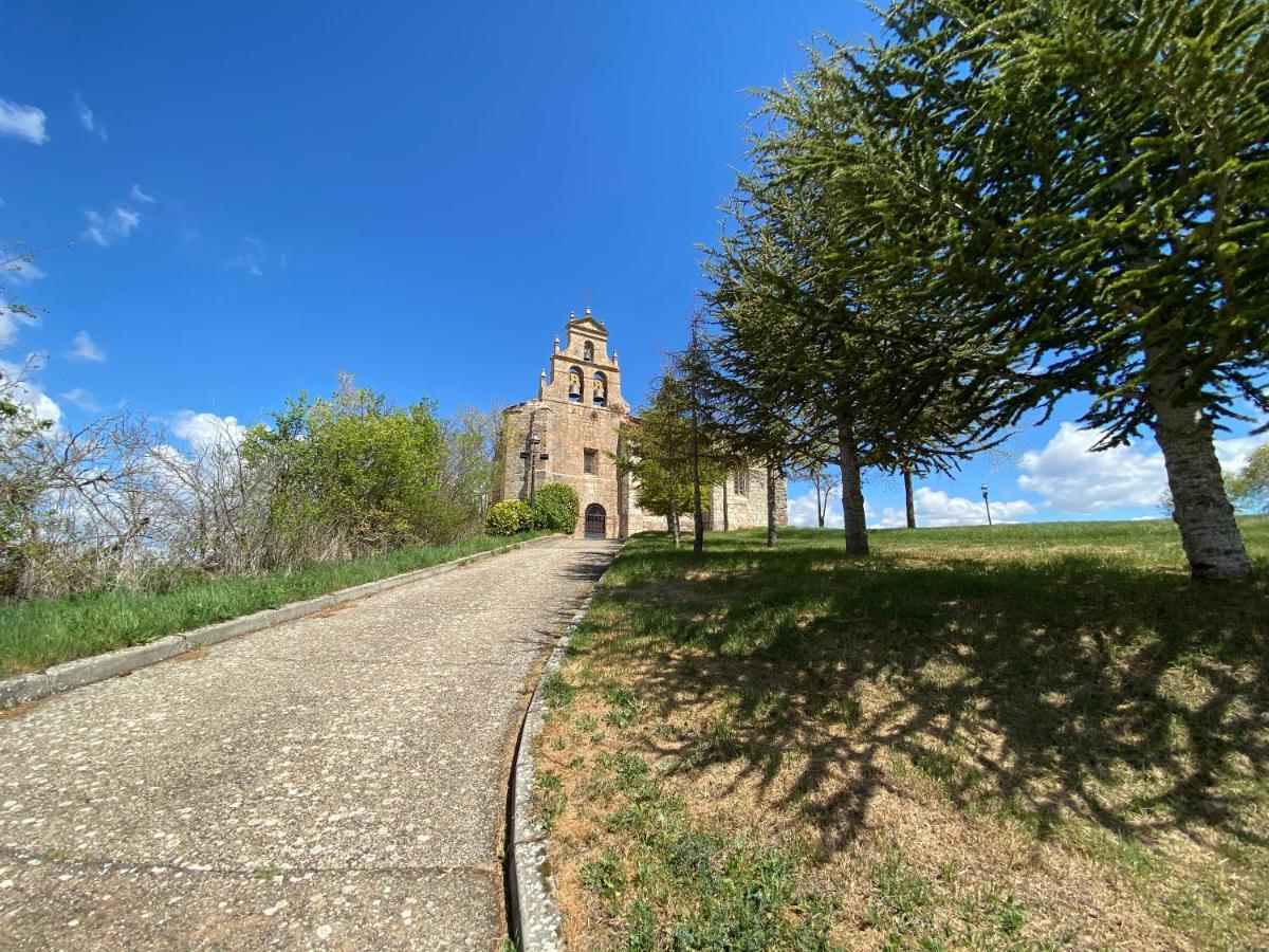 Albergue El Camino De Santovenia Santovenia De Oca Екстер'єр фото